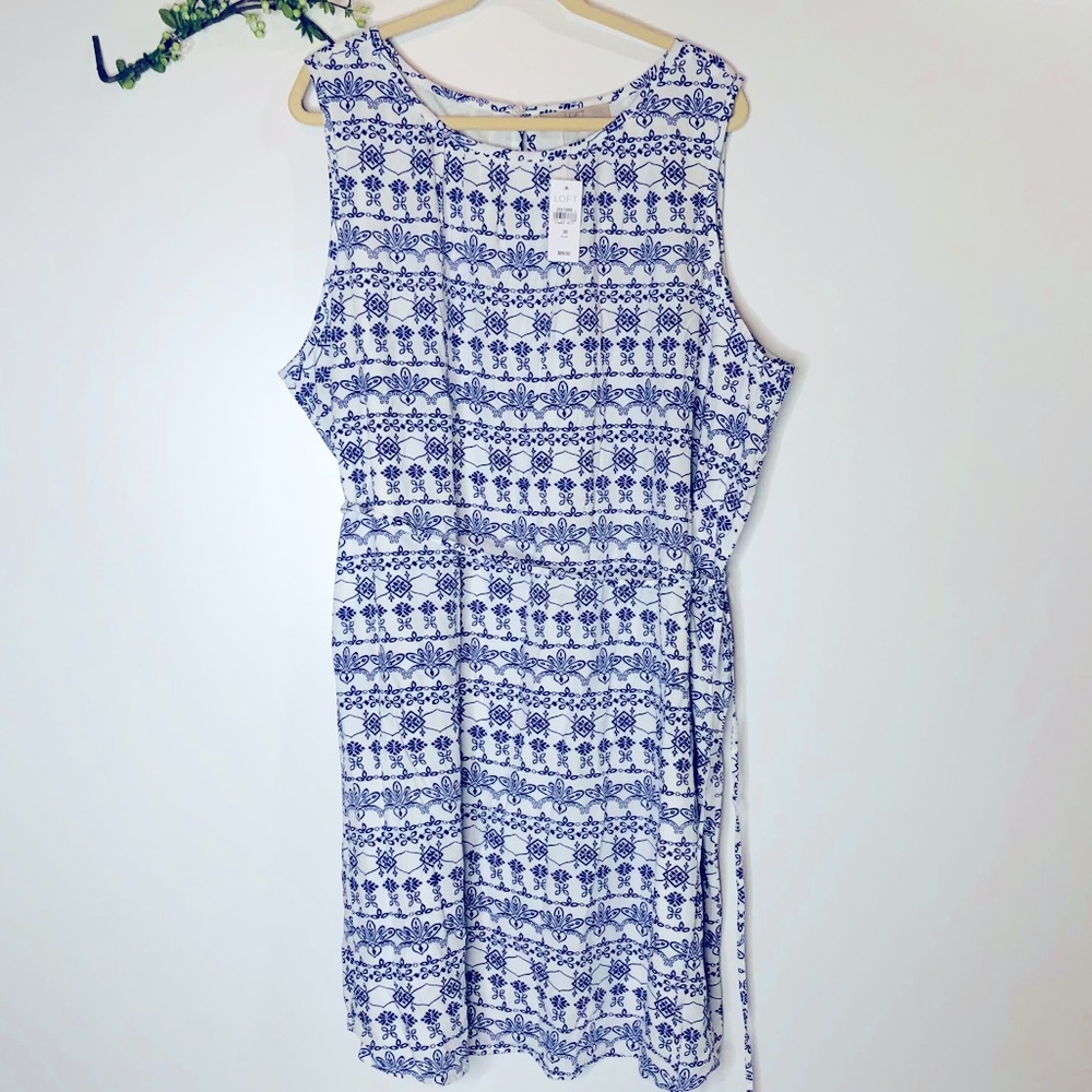 NWT! Loft Blue White Print Dress